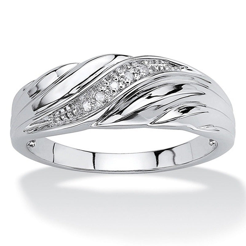 Ring in Gold / Silber mit Kerbung und Zirkonia