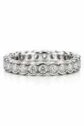 Eternity Ring in Silber mit weißen Zirkonia Steinen